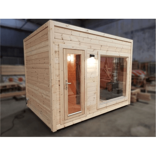 Polar badstue. Isolert badstue med garderobe.